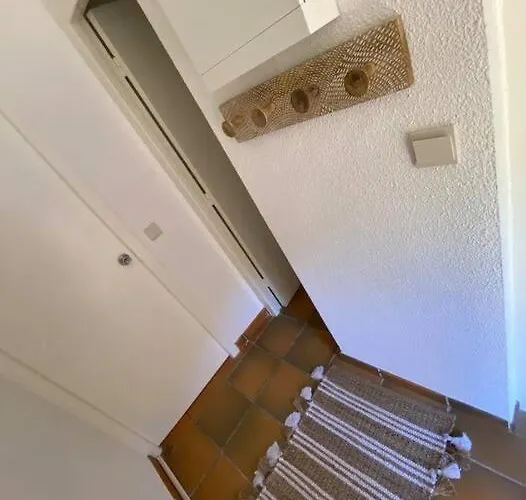 Appartement Magnifique Vue Mer, La Madrague. *